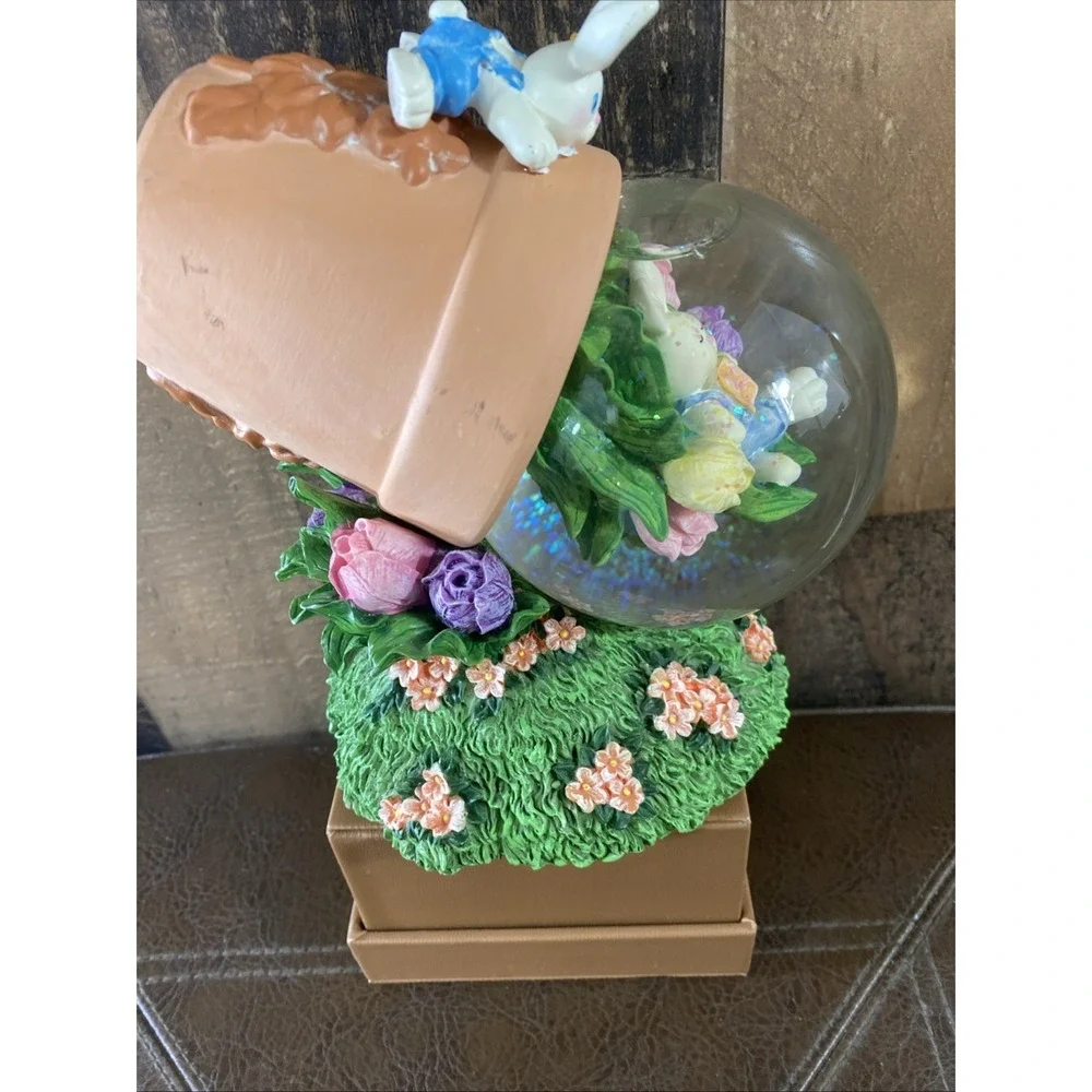 Easter Basket Eggs Chick Snow Globe 6